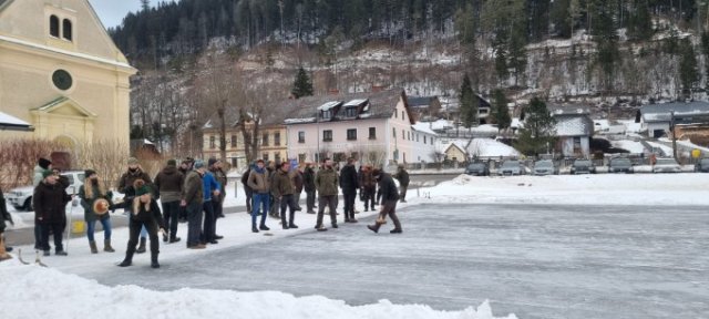 Zweigstellen-Eisschiessen-2026